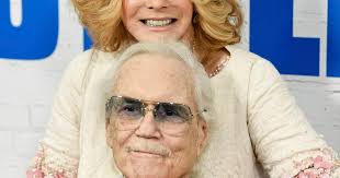 Roger Smith, Star of '77 Sunset Strip,' Dies at Age 84