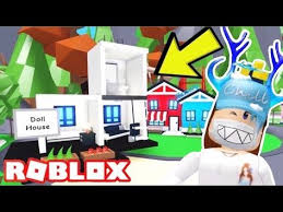 How To Build Anywhere In Adopt Me Roblox Building A House In Adoption Island Its Sugarcoffee Youtube Roblox Adoption Cute Room Ideas