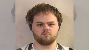 Florida fugitive found hiding in Dickinson Co. basement