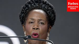 Sheila Jackson Lee Pays Tribute To ‘Keeper Of The Mace’ Joyce Hamlett