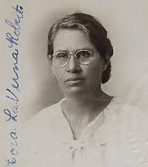 Addi Avery b. Nov 1882 son of William Avery and Elizabeth Gregory. He was  born in Deep Bight and d. July 4, 1953. He married Anoiah Avery b. Nov.  1886 in Ivany's