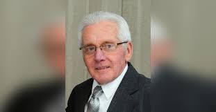 Karen Kober's Instagram, Twitter & Facebook