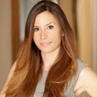 Pamela Carlton's Instagram, Twitter & Facebook