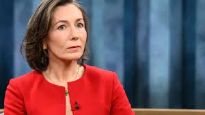 Expertin bei Miosga – "Armeen gewinnen Schlachten, die Industrie gewinnt Kriege"