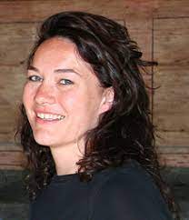Ingrid felipe (ingrid felipe saint hilaire) was born on 22 august, 1978 in hall in tirol, austria, is an austrian politician from the green party. Ingrid Felipe Wikipedia