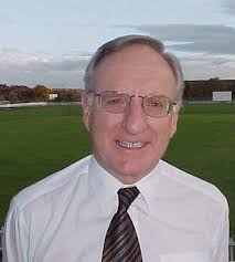 Frank Lyons dies aged 72