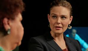 Catherine Cabanela (@CatCabanela)