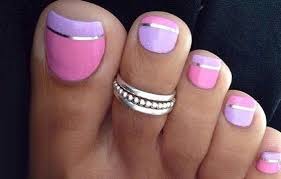 Para eliminar los hongos en las uñas de los pies puedes optar por los remedios caseros mencionados o por los medicamentos que pueden ser aplicados sobre el hongo o mediante vía oral. Bonitas Moda Figuras De Unas Para Pies Decorados