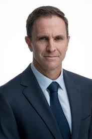 Specialist Music Investment Platform Round Hill Music Further Strengthens  Executive Team With Two Strategic Hires