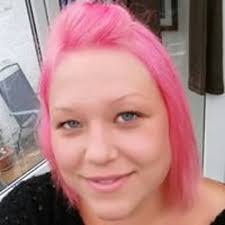 Lydia Wren's Instagram, Twitter & Facebook