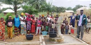 Le réflexe est naturel, mais il convient de bien et vous pouvez même être à l'origine de cette pollution, du fait de vos travaux de captage. Life Ong La Construction De Puits En Afrique Contre La Crise De L Eau Potable