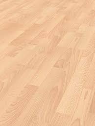 Günstiger laminat kann mit einer nutzungsdauer von etwa 12 jahren überzeugen und das beste daran, er lässt sich auch in mietwohnungen verlegen. Belmono Laminat Kollektion Charmant Holzhandel Becher