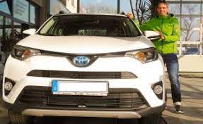 Zu der automatik habe ich. Rav4 Hybrid 2019