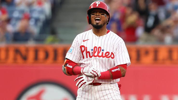 Arraez has 2 hits and 2 RBIs in Phillies debut, Luzardo tosses 8 innings in 5-0 win over Nationals - 6abc Philadelphia
