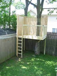 Simple Backyard Tree House Tree House Diy Simple Tree House Tree House Plans