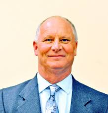 All four incumbents keep their seats