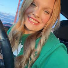 Well i guess I'm a day late…better late than never! Happy National  Daughters Day to my beautiful daughters! I was blessed with the best! I  love y'all!