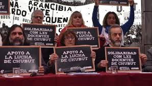 La marcha se desarrolló en la troncal murillo entre carreras 8 y 33. Aseguran Que Es Muy Alto El Nivel De Acatamiento Al Paro Docente En Provincia Diario Democracia