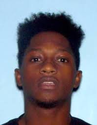 Suspects who stole more than $4,000 in gift cards from Home Depot ID'd