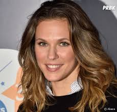 Sortie de mon livre c'est pas (si) compliqué ! le 28 octobre ! Lorie Pester Revient Sur Ses Ex Certains Etaient Artistes Chanteurs Comediens Purebreak