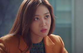 Bị bắt quả tang 'bóc bánh trả tiền', chồng trâng tráo khuyên vợ bầu 'thông  cảm chấp nhận'