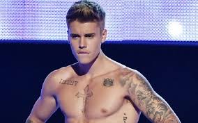 We did not find results for: Novas Tatuagens De Justin Bieber Fecham O Braco E O Torso Do Cantor