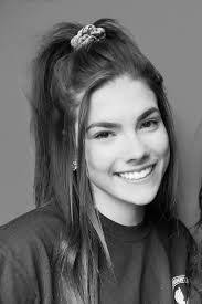 Karina Reynolds's Instagram, Twitter & Facebook