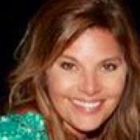 Stacey Mckay's Instagram, Twitter & Facebook