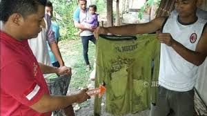 Maybe you would like to learn more about one of these? Penemuan Mayat Demak Diduga Tersambar Petir Petani Tewas Di Sawah