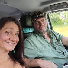 Now that brought back some fun memories. So glad we were able to do this  parade tonight. Huge thank you to New Haven Hose Company & Connellsville  Township Volunteer Fire Department for