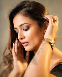 Preety Kaur (@preetypanesarofficial) • Instagram photos and videos