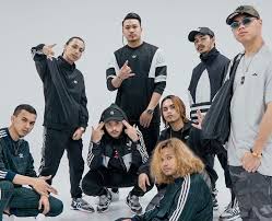 The song, the lyrics, & the. K Clique Kena Lapar Berkarya Kosmo Digital