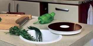 poubelle incorpor2e accessoires cuisine plan de travail cuisine cuisine