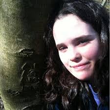 Alicia Smithson's Instagram, Twitter & Facebook