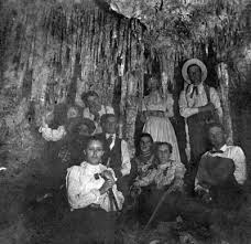 Bell County Mystery Cave' endures ...