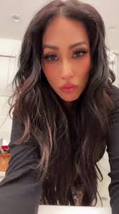 Desiree Sena (@desisena1)