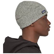 The jacket has high quality zippers, cozy hand pockets, and a chest or arm zip for small items. Patagonia Better Sweater Beanie Mutze Online Kaufen Bergfreunde De