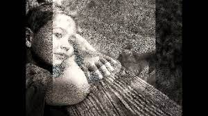 Momentan ist richtig momentan ist gut nichts ist wirklich wichtig nach der ebbe kommt die flut am strand des lebens ohne grund, ohne verstand ist nichts vergebens ich bau die träume auf den. Herbert Gronemeyer Mensch Englische Version Text Youtube