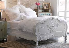 Whether you're creating a coastal bedroom or a formal dining room, you'll be inspired by these looks assembled by pottery barn's incomparable design team. Cool Home Creations The Look For Less Canopy Bed