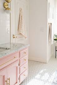 1001 Idees Comment Integrer Le Rose Pastel A La Deco Meuble Rangement Salle De Bain Armoire Rangement Cuisine Rose