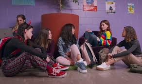 Mother georgia (played by brianne howey) wants to make a better life for herself and her two children, but it will not come without its challenges. Ginny And Georgia Season 2 Release Date Will There Be Another Series Tv Radio Showbiz Tv Express Co Uk