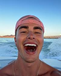 let me drive tha boat