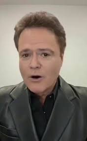 People are now trying to convince people this Donny’s voice. How crazy !!