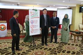 Hari pertama tahun ini menandakan permulaan larangan beijing terhadap plastik pakai buang, termasuk beg dan straw. Hari Tanpa Beg Plastik Di Kedah Berkuatkuasa Hari Ini Malaysia Aktif