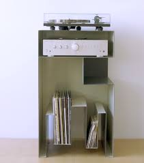 À la portée de junddo tellement qu'on en a pris 2 et le résultat est pile ce qu'on attendait des meubles au design simple et efficace avec des matériaux raffinés et un. Selection Meuble Vinyle Rangement Pour Platines Blog Deco