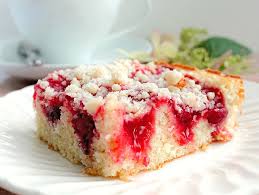 Sprinkle the chopped walnuts over the cake mix. Delicious Cherry Coffee Cake With Crumb Topping Bunny S Warm Oven