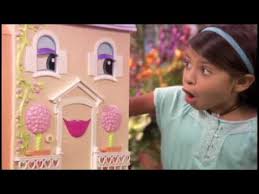 Barbie malibu ave mall playset is a 2014 toysrus exclusive, mattel production. Mrs Goodbee Dolls House Toys R Us Youtube