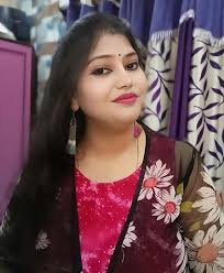 Nice Looking 🥰 . . . #photography #fblifestyle #photoshop #motivation  #necklace #Christmas #photochallenge #beautiful #beauty #Monday  #MondayMotivational