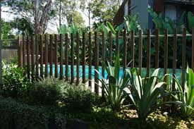 Timber Batten Pool Fence Detail Formedgardens Pool Fence Pool Landscaping Backyard Pool