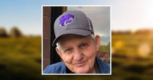 Robert Gambill's Instagram, Twitter & Facebook